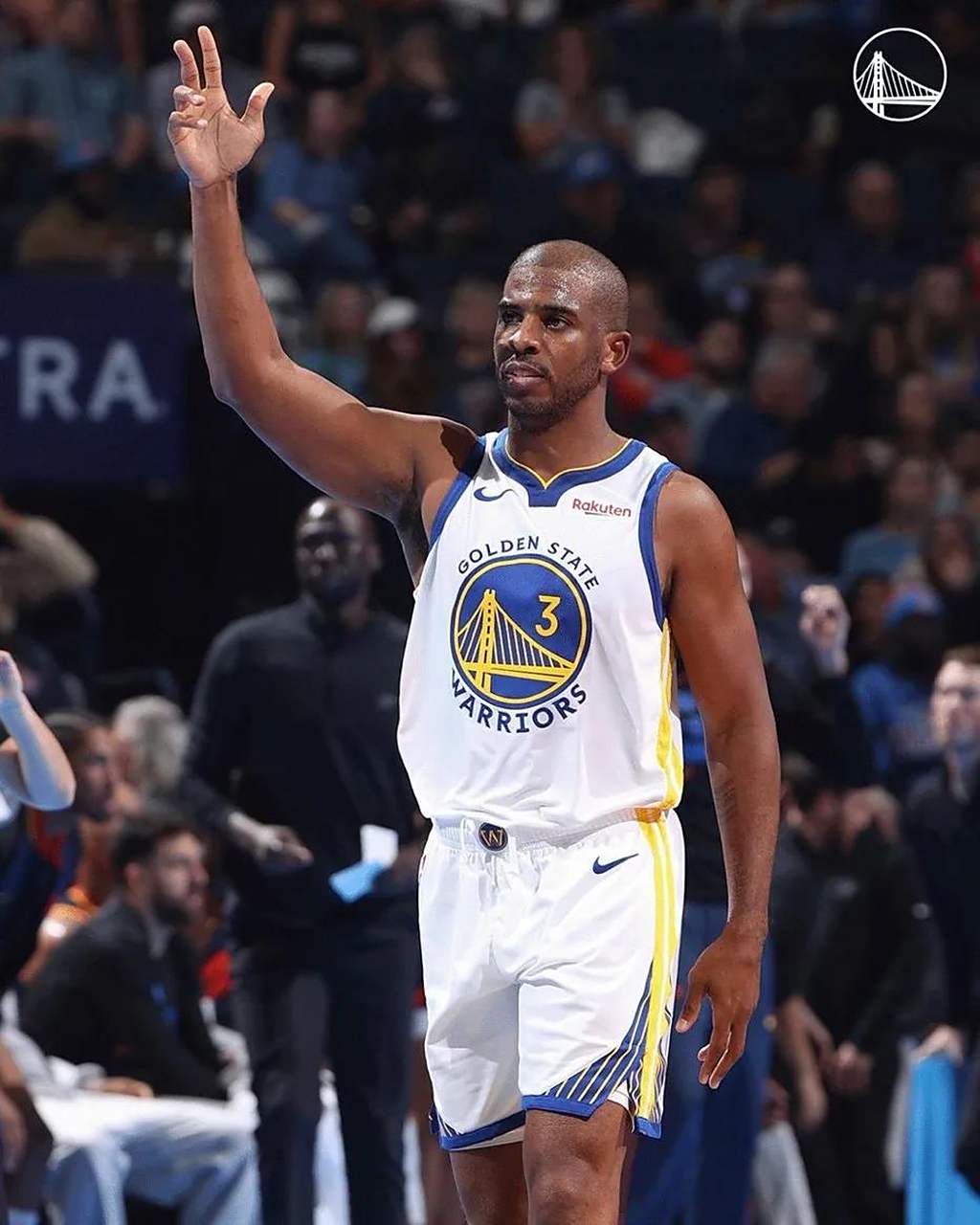 保罗20年生涯一共打了40场替补全给了勇士(保罗打了几年nba)