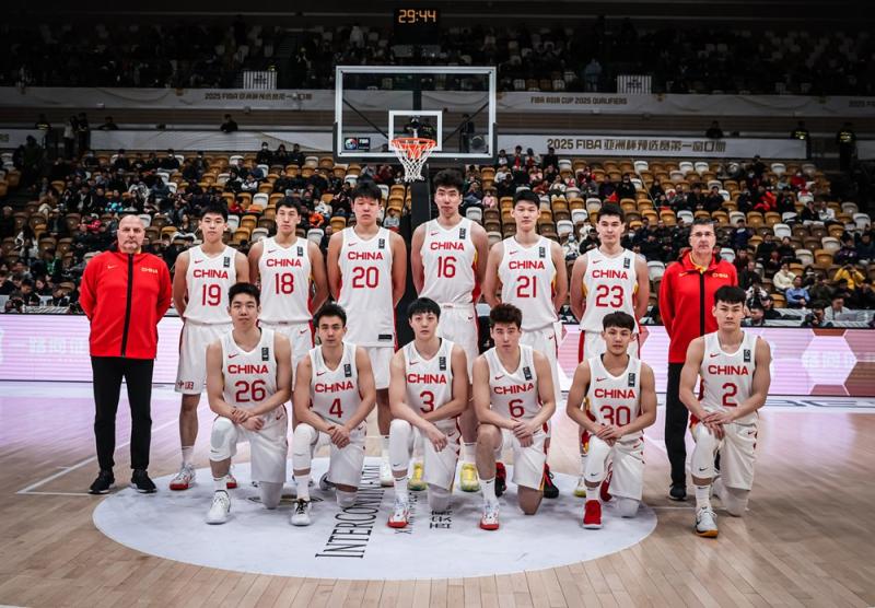 678体育-男篮亚预赛集锦：周鹏16分，中国力克日本的简单介绍