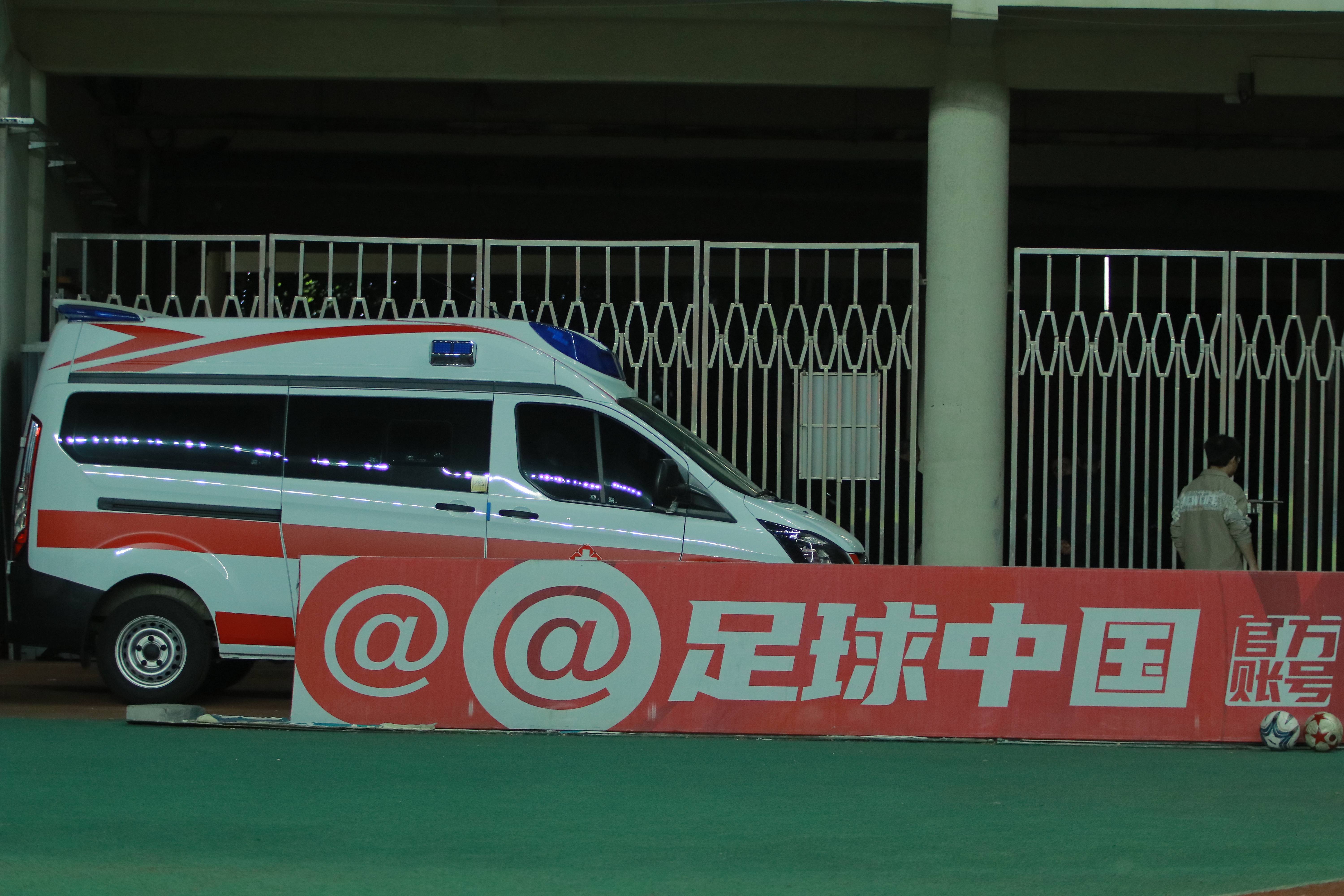 678体育-2025年第九届中国职工足球联赛长治赛区甲级联赛在市体育中心落幕(2025年足球赛事)